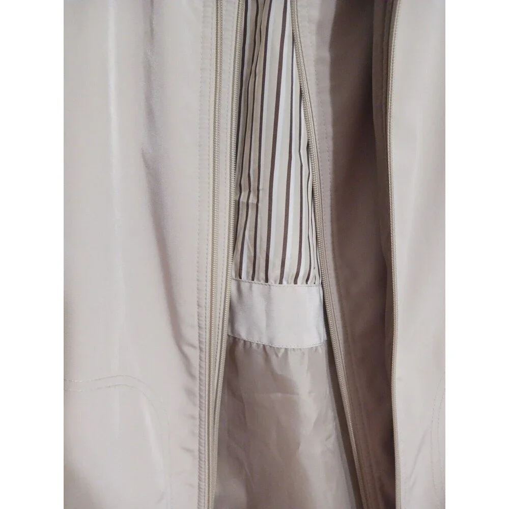 Women's Liz Claiborne Light Taupe Jacket Size L Rain? - Picture 3 of 10